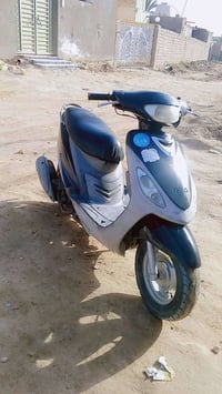 شباب دراجة ماكس منغولي للبيع دراجة شلعة ومعدل السعر ٥٠٠ (07850581443)