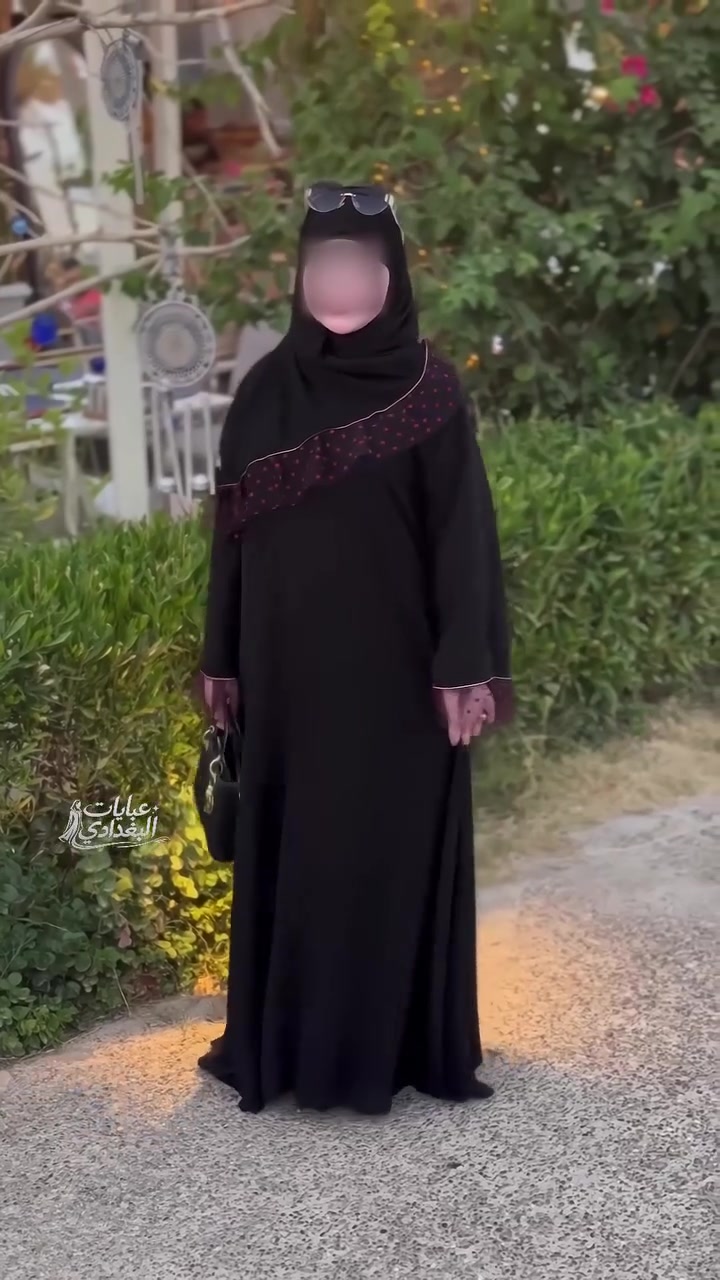 🖤 عبايات راقية بتفاصيل أنيقة موديلات مميزة تناسب كل الأذواق ✨
📦 توصيل لكل المحافظات
💌 للحجز والاستفسار خاص


**إذا كنت صاحب هذا الإعلان وتريد حذفه لأي سبب، رجاءا أرسل رسالة إلى الدعم الفني**