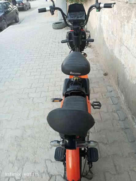 دراجة شحن نضيفه للبيع حجم 20موديل 25 بطاريات نص عمر وبصمه وشاحنه وتشغيل عن بعد وحساس وجهاز انذار سرقه كامله الاتصال على الرقم ***********مسيب السعر 225وبيها مجال
