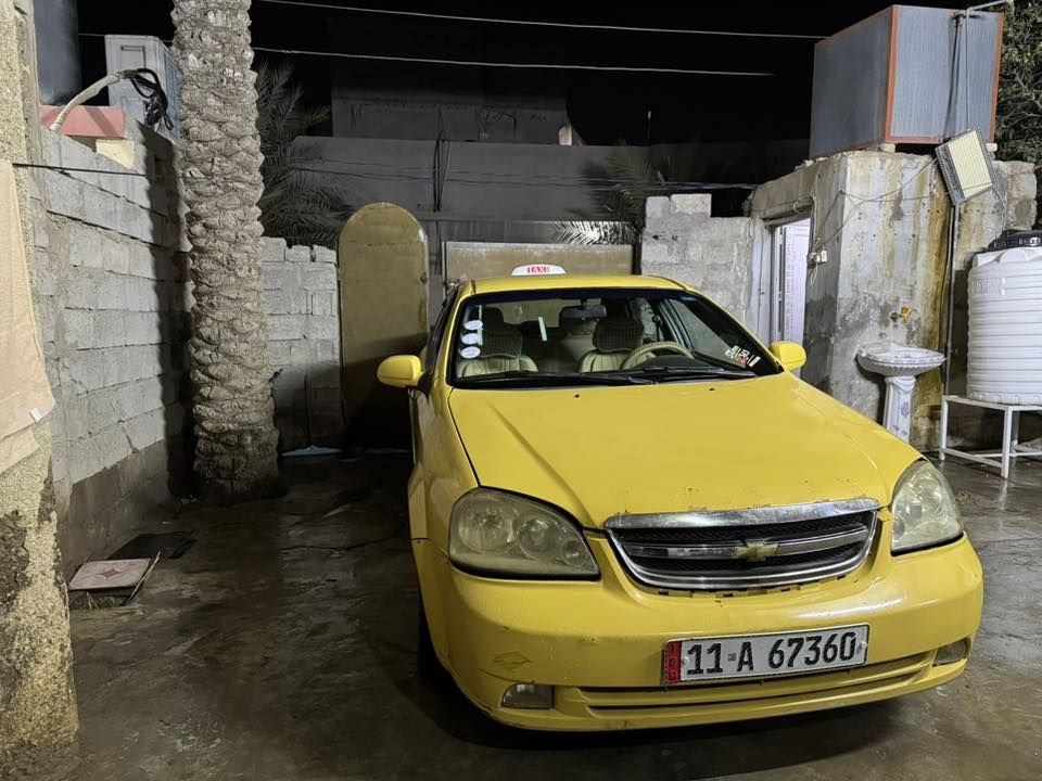 فورنزا موديل 2007كير جديد محرك جديد بعدني صار 10ايام من شديته نقص تبريد كمبريسر  رقمه بغداد سنويته جديده هزه جديده 2030هيئه وغرامات مصفره سعره56وبيه  مجال  مكاني ديالى بعقوبه ***********
