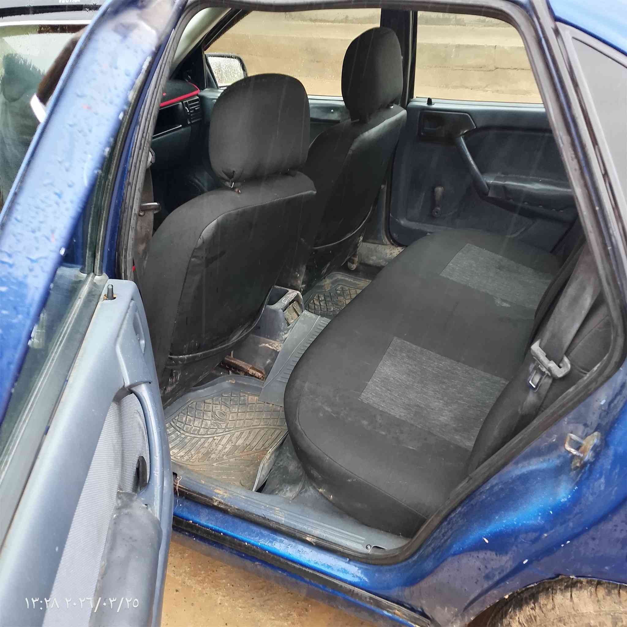 السلام وعليكم
لبيع فكترا اوبل 
حجم ١٦ سعر ٤٥بيه مجال 
رقم انكليزي جديد نضيفه بس مصبوغه حزام ول صدر يعوزو تصليح 
مكان السياره الموصل اليمن 
رقم موبيل كورك ***********توصل على الرقم بس لا ترسل عل حساب
