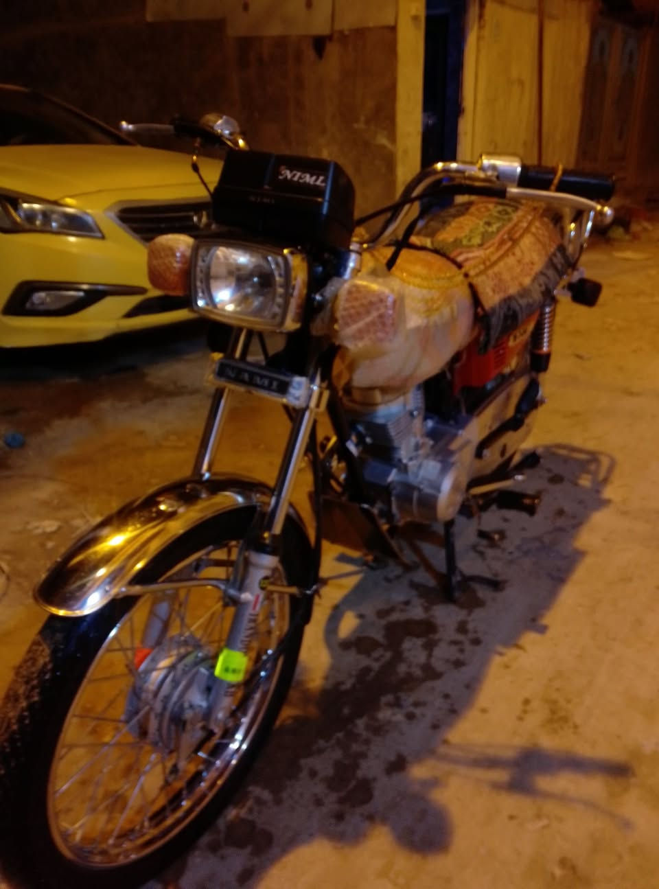 سلام عليكم دراجه البيع نامه موديل 26 اوراق سكنر دراجه نضيفه شوفت عينك السعر 650 وبيهة مجال قليل حك جيه هاذه رقمي بي وتساب ***********يراسلني خاص 💓
