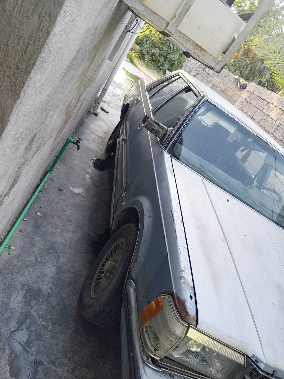 سوبر موديل 1985البيع بس شراي تصل رجائن بيعلم رقم وكومت حديد بس لا تسعلني اي شي رايده 29ورقه بيه مجال جيتك ***********
