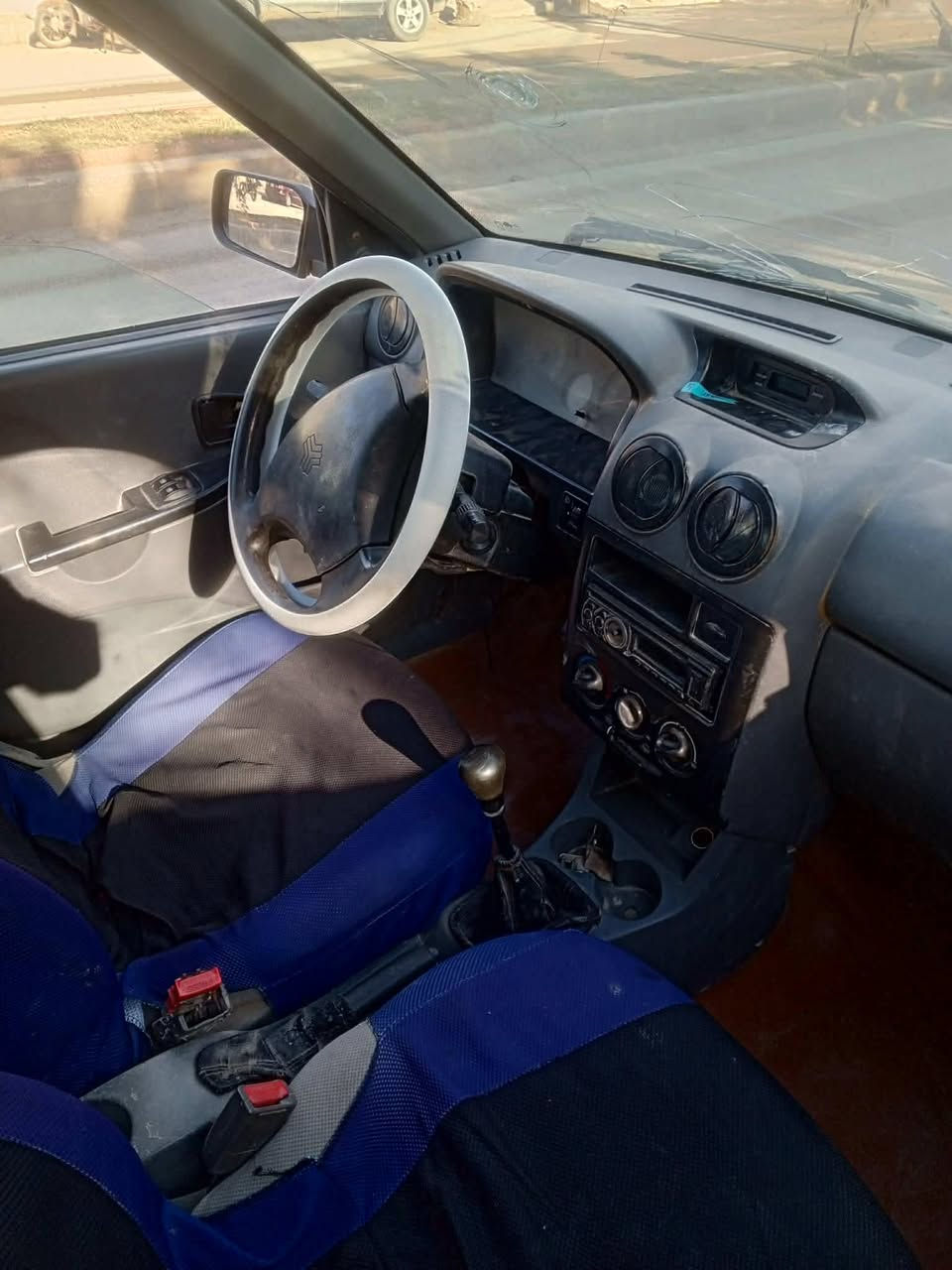 سلام عليكم سايبه مديل 15 نضيفه عوزه ترتيبات مكينه كير شاصي حداديه شرط رقمه قادسيه مشروع وطني سنويه ل27 مكاني بديوانيه سعر 14 وبيه مجال للاستفسار لاتصال *********** تصال مكلف بنشر
