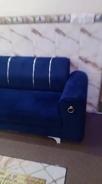 تخم مستعمل بحالة نظيفة السعر 200 وبي مجال للشراي 07801642811 اثير 0770...