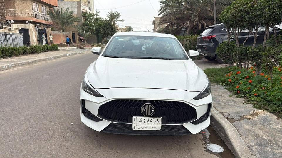 سلام عليكم  MG GT موديل 23خليجي مالوكالة داخل الضمان
مواصفات كومفورت نص مواصفات
ماشية 29 الف 
مكفولة السيارة عدا طخة صغيرة بالدوسة 
السعر 115 وبيهة مجال 
العنوان بغداد شارع فلسطين 
***********
‭
