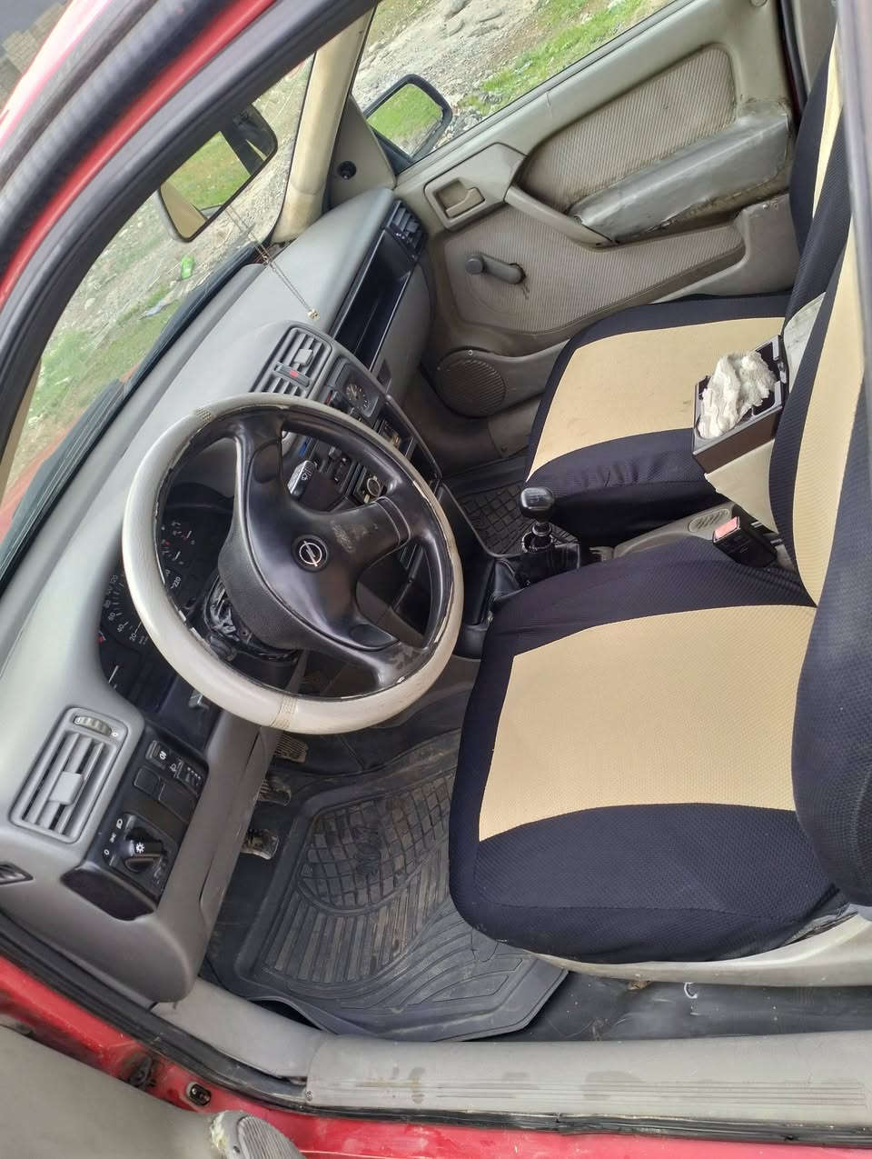 للبيع السعر 34
أوبل فكترا موديل 91 رقم نينوى انكليزي حجم 16 شرط الوكاله والتحويل الشرعي يبيعك مباشر محرك وكير شرط 
صبغ دوائر ودوسات وبيها ضربه بسيط من خلف 
استفسار اتصل ***********    موقع حي التعليم
