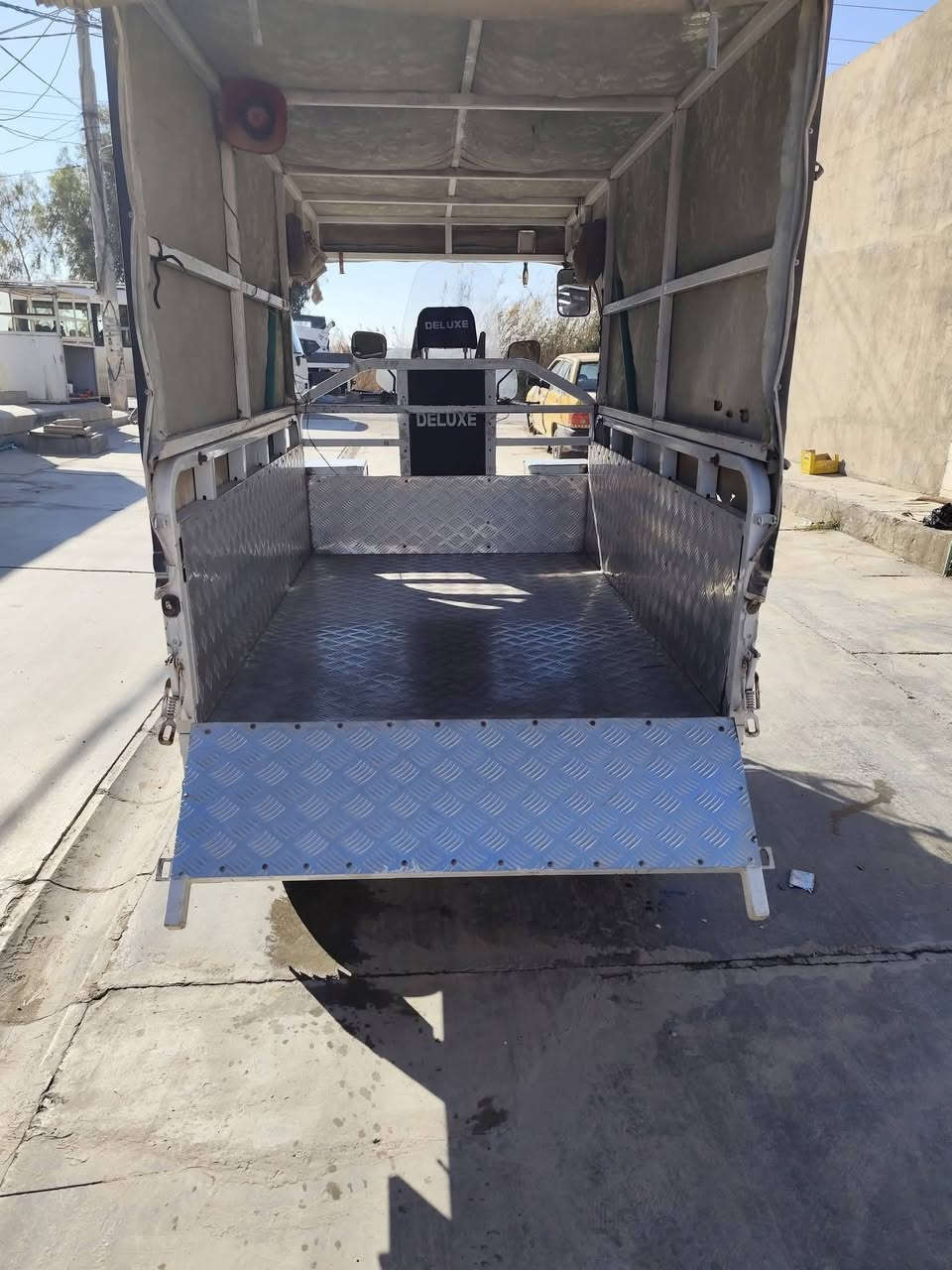 ستوته للبيع نضيفه المحرك جديد ماملعوب بي 2023 ويا المحجر وجادر بطنه مغلف ***********
