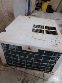 مكيف الحافض • ٢طن • نضيف