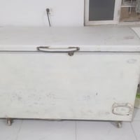 مجمدة ضخمه • ١٨ قدم • سماوة