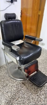 كرسي حلاقة • الجك عاطل