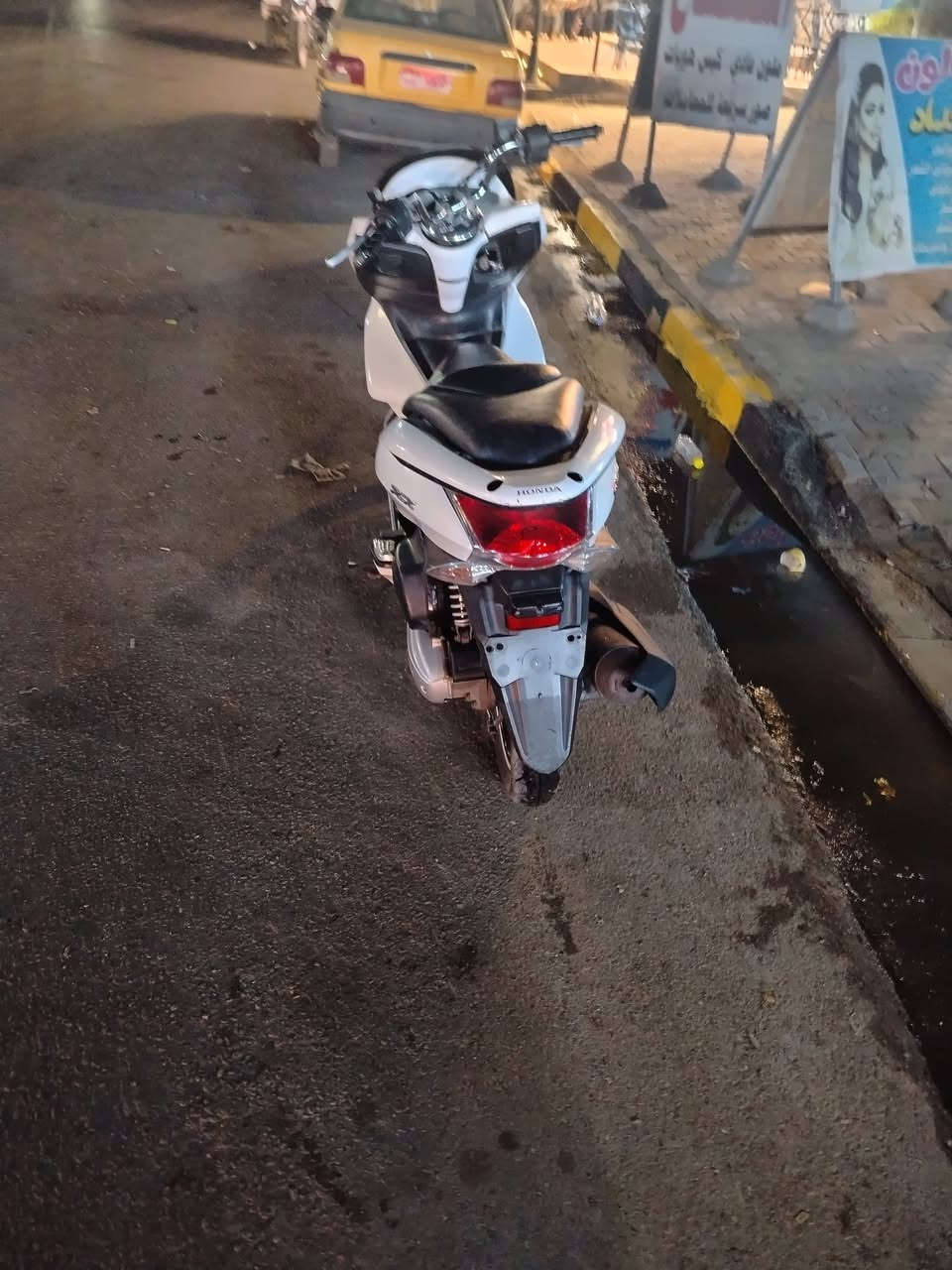 psx جيل اول
كفرات 70%
مكينه مكفوله
 تاير امامي خلفي جديد
معدل حلو مكينه ناعمه
ادامه كامله
السعر 950 بيهه مجال
المكان بغداد الحسينيه
***********
اوراق مكاتبه ومنفيس
