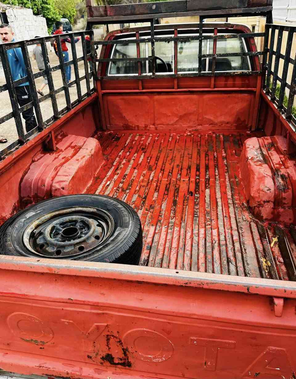 السلام عليكم
مكلف بنشر بيكم مديل 84 رقم انبار صاحبه الشرعي موجو سياره بغداد التاجي سعر ٣٠ بيه مجال الاتصال ‭٠ ٧٨١ ٢٤٠ ٢٨٦٧‬
