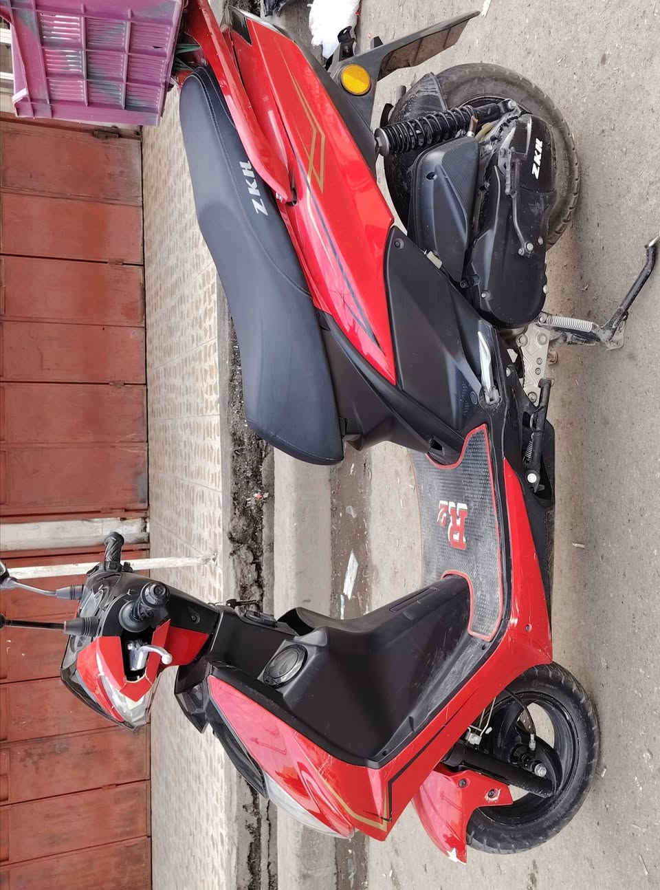 ماكس سكنس S ياباني موديل 2023 شرط الفحص السعر ٦٥٠ وبيها مجال *********** وتساب 2
