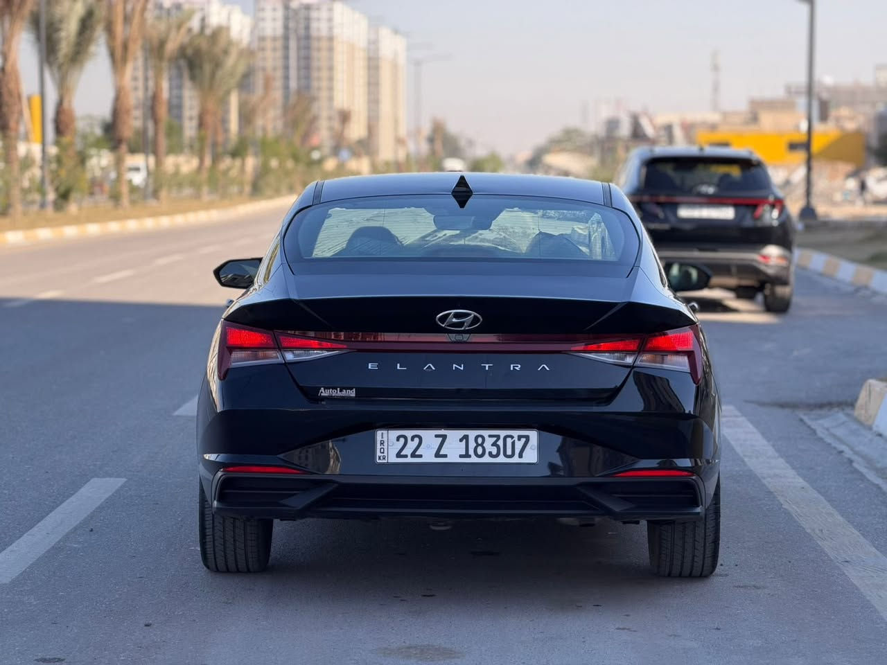 ***********
للبيع 

النترا وارد امريكي موديل 2023

حادث جانبي بابين جهة اليمين يعني قطعتين صبغ فقط 

باقي السيارة مكفولة من الصبغ 

سعر 157 ورقة 

حجم محرك 2000 دوش

بصمة تشغيل وابواب وتشغيل عن بعد 

شاشة ديجتال متصل وكامرة دوارة

لايت زينون عالي ناصي منضومه اصلية

هاند بريك بصمة 

تليفون 📱 شاحن وايرلس

تبريد شاشة منفصل

هيتر بالكشنات

سيارة جديدة تخم تاير جديد ماشية 26

رقم اربيل الجديد وكالة او تحويل حاظر 

***********

مكان السيارة بغداد الكرخ قرب شارع مطار بغداد الدولي
