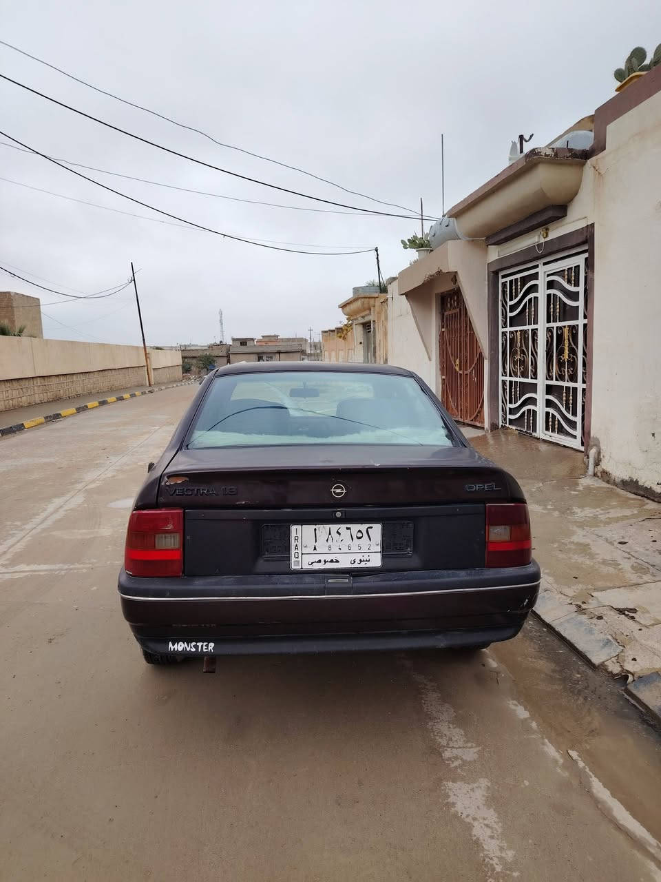 سياره فكتره حجم ١٨
كير ومحرك شرط
لون  بيدلجاني
 شرط تحويل او وكلاه
كاربون موجود
السعر ٤٥ ورقه
مكان سياره تلعفر

الرقم ***********
