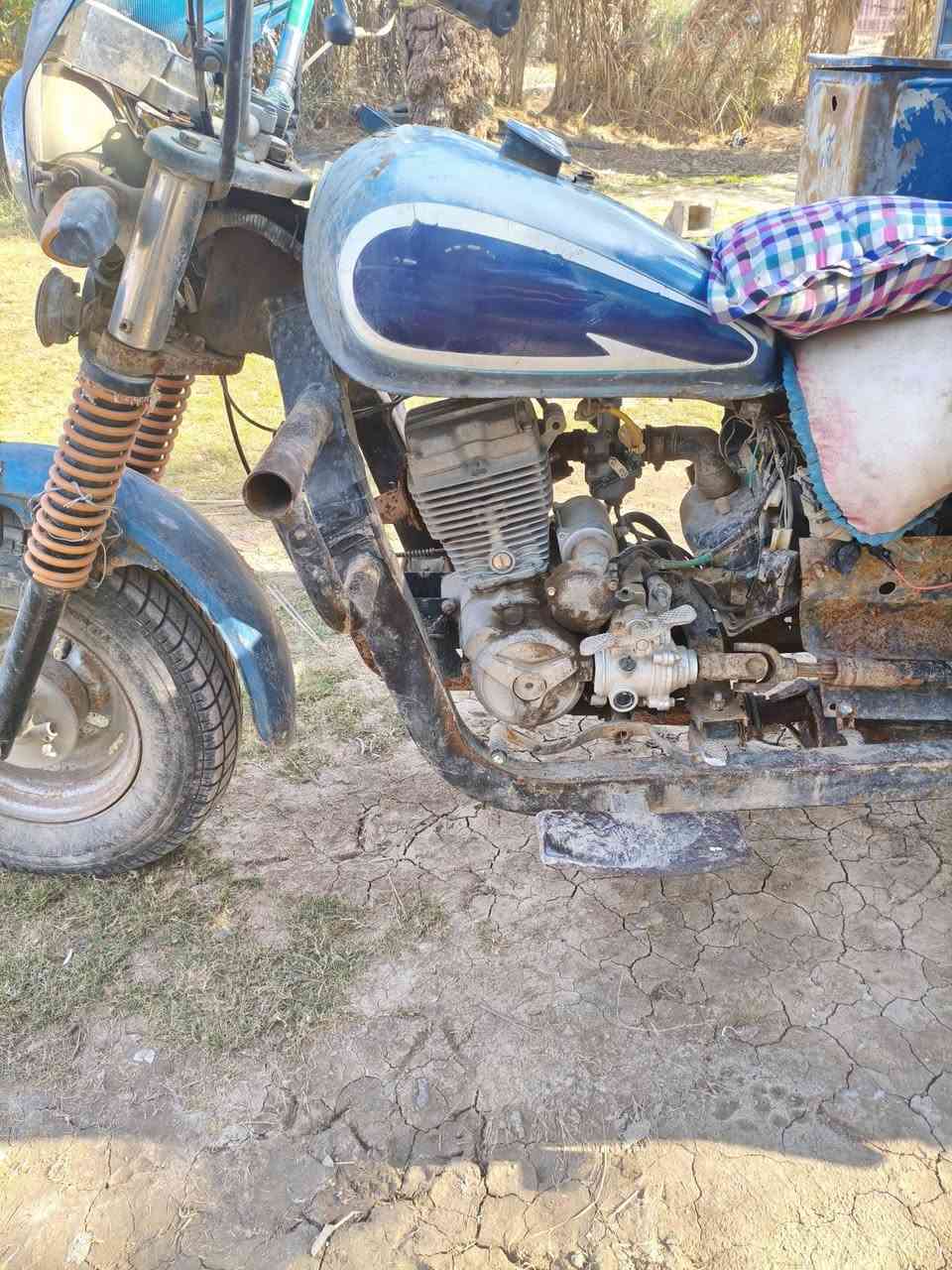 سلام عليكم
دايؤان 2015 للبيع اؤراق اصؤلي. سلف هندر كهربائيات كامله 
واسط قضاء الصؤيره  ب مليؤن و100 وبيهه مجال 
اليريده هاذا رقمي *********** خاص هم متواجد
