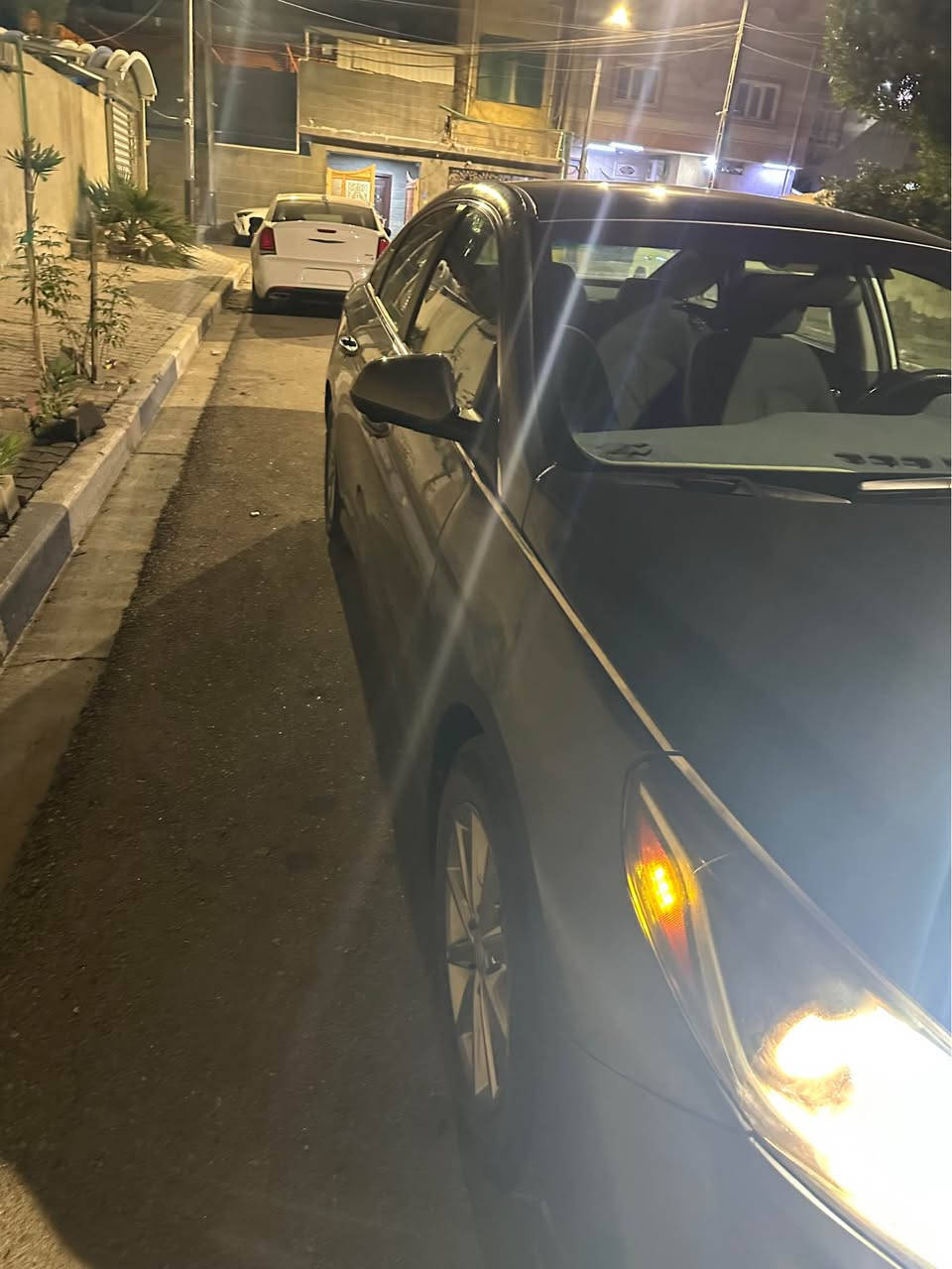 سوناتا 2018 وارد امريكي الحادث حاملغ وبنيد مكينه GDI 2400 بيه رشات اثر تكشير  شواصي سليمه تخم تاير حداديه سياره حره تحويل رقم بصره السعر 120$ للاتصال *********** البصرة, العراق
