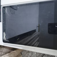 ايباد ٩ • نضيف • غراضه كاملة