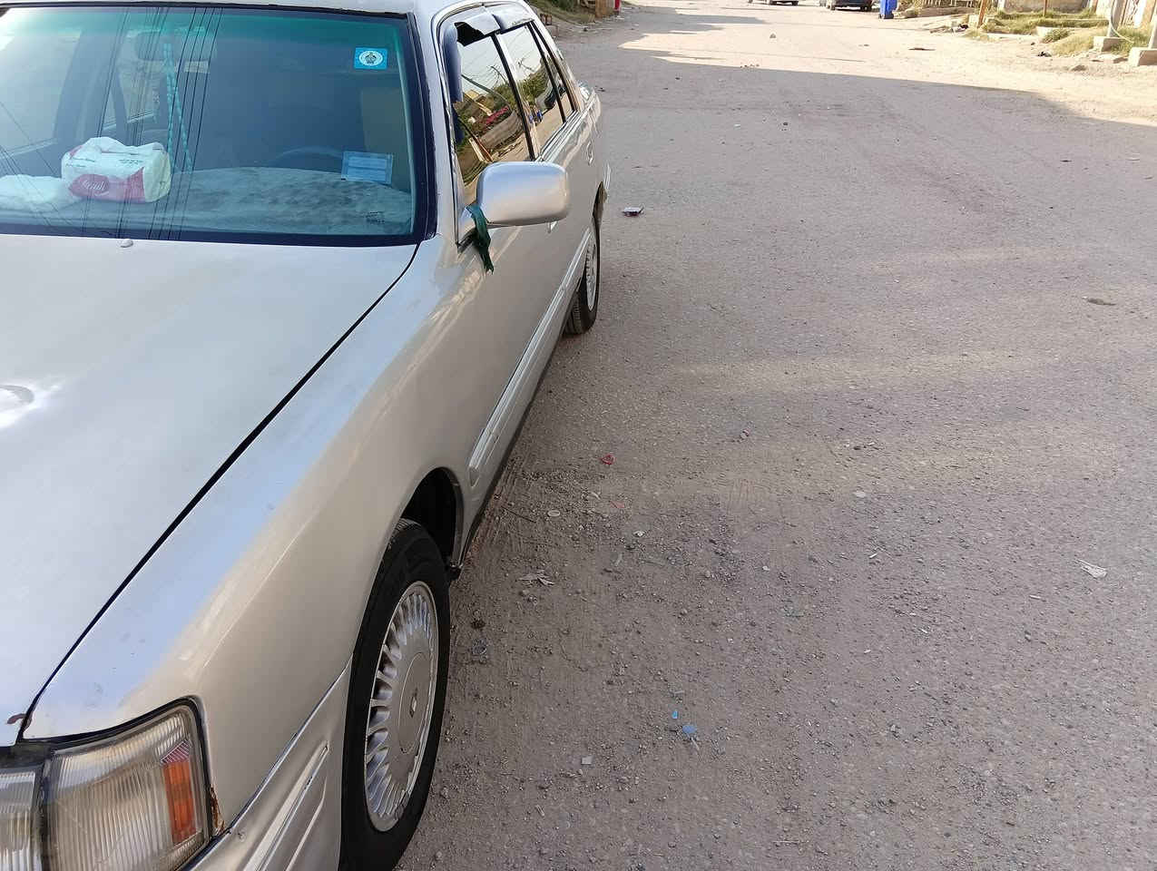السلام عليكم سياره راس الثور السعودية للبيع موديل 98 تخم تاير جديد حداديه كدام وره جدد كير ومحرك شرط كهربائيات كله شغاله بس بيه دعمه بل كدام مصبوغه بس حزام سياره جاهزة ما عوزه شي سعر 75 وبيه مجال سياره مكفوله من العيب الشرعي رقم بغداد هسه جديده سنويه ال 31 بسمي مداور ثاني يوم مكان ذي قار الشطره ***********

