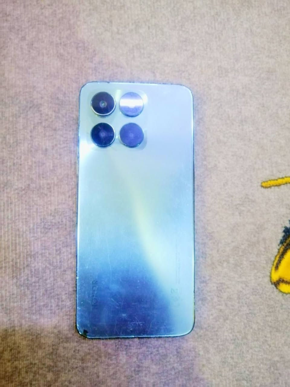 السلام عليكم موبايل للبيع هونر اكس 6 نظيف ذاكره 128 السعر 70 وبي مجال لا تطيبين رقم الهاتف المحمول ***********
