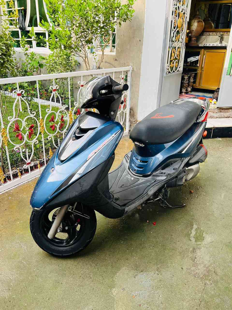 سلام عليكم 
سكنس بغبغاء رمبه صار 10ايام
نضيفه كلش كلشي مابيه بس لجامه مال الاشاره 
سعر 1150مليون وميه وخمسين 
بغداد الاورفلي 
***********
