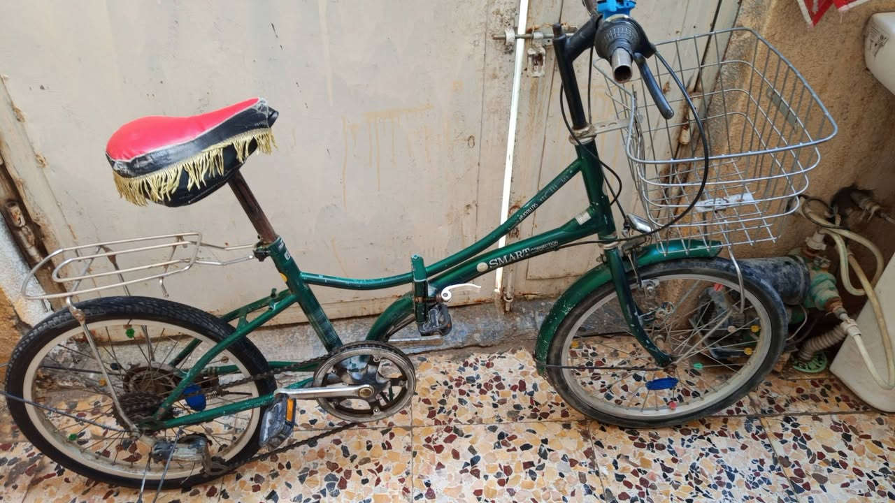 السلام عليكم بايسكل للبيع ابو الطبكة قياس 20 و بيه سلة ب 35 و بيه مجال
مكاني كربلا حي النواب قرب اسواق برتقاله ناقصة بس چـاملغ


**إذا كنت صاحب هذا الإعلان وتريد حذفه لأي سبب، رجاءا أرسل رسالة إلى الدعم الفني**