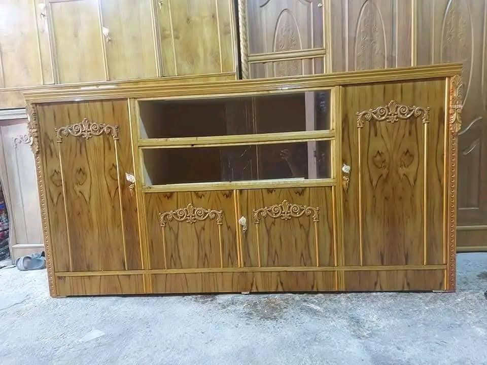 معرض الافراح للاخشاب (غرف نوم /بوفيات /كناتير /اسرة) بأنسب الاسعار 
بابل /محاويل /خلف كراج المحاويل /قرب العلويه هديه 
***********
***********
