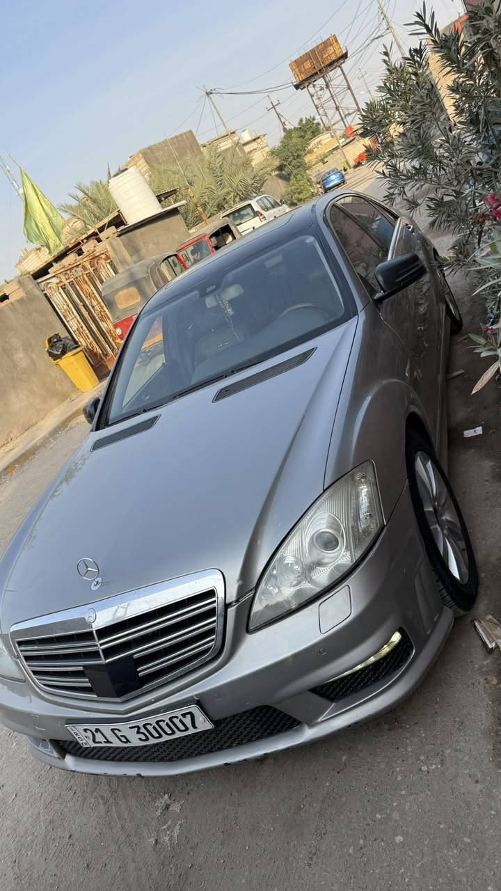 السلام عليكم ارخص سعر بالسوك اصولي
 
🔘مارسيدس بنز وارد الماني S550 باب طويل

🔘موديل 2007 محدث دعاميات AMG

🔘رقم سليمانية مميز سنوية لل29 تحويل فقط

🔘فول مواصفات ماعدا ناضور معروفة مواصفات S

🔘داخل رصاصي نضيف 

✅الصبغ قمارة مغيرينها اسود للجمالية + جاملغ امامي صبغ المانيا + داير جاملغ خلفي بسبب جوبلس

شباب السيارة بيها نواقص بسيطة 

العنوان البصرة باقي التفاصيل اتصل ***********
