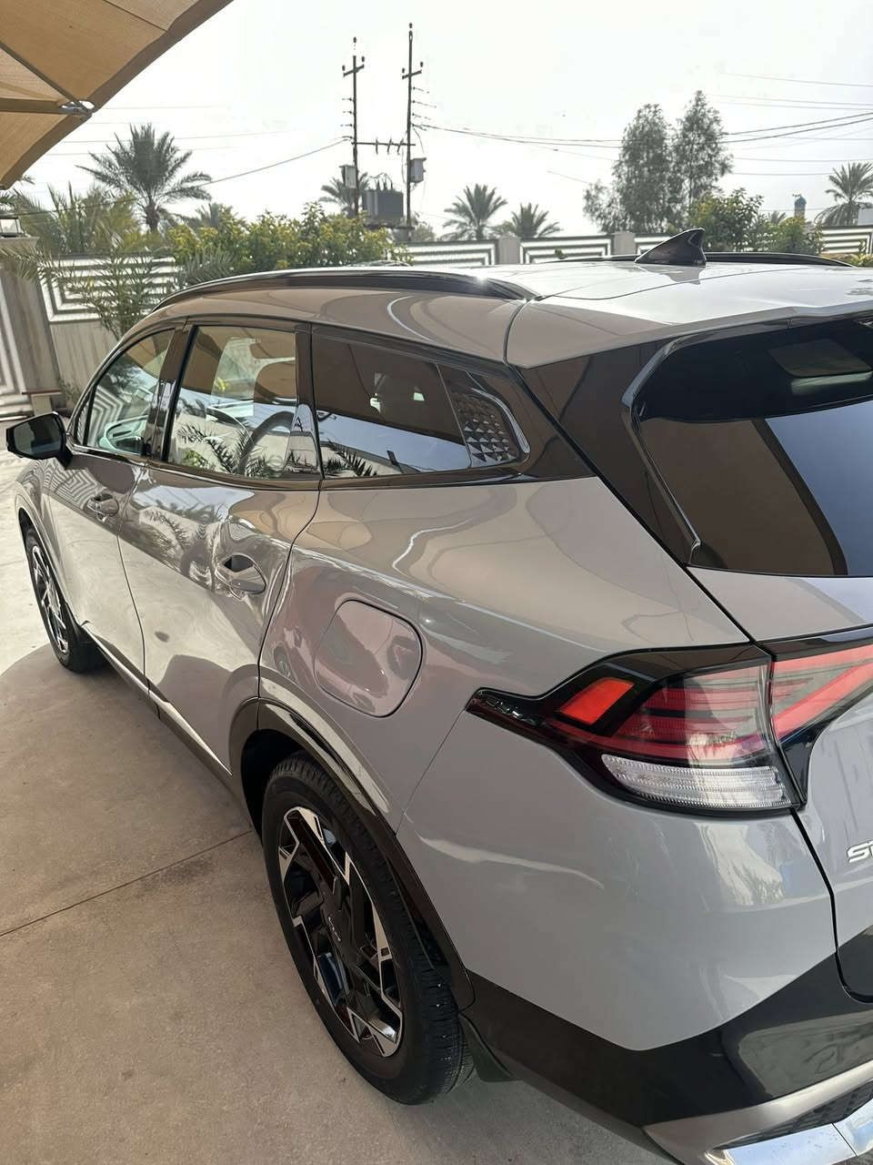 السلام عليكم
 للبيع كيا سبورتج 2024 
برستيج 4X

Kia Sportage Sx-Prestig 2024 2.5L

حجم المكينه : 2500     

             ماشيه:24 الف

           الايرباك : برده جهه السايق

الضرر : جاملغ خلفي فقط

#المواصفات

1. شاشه كبيره

2. بصمه

3.بنوراما 

4.تشغيل عن بعد 

5. كامرات 360

6. رادارات جانبيه

7. رادار امامي

8. لايتات لد 

9. بكلايت لد 

10. كشنات جلد لون احمر بلاد

11.هيترات بالكشنات حار بارد

12. ويل كب 

13.اشاير بالمري

14.كيجات دجيتل 

15. قطعتين تبريد 

16. تبريد بيانو 

17. تحكم 

18. نظام سبورت ايكو عادي

19. كامرات محيطيه5

20.ايقاف ذاتي اوتو ستوب

21.حساسات خلفي امامي

22. اوتو هولد 

23. نظام منحدرات 

24. كشنات كهرباء

25. شحن وايرليس 

26. كشافات

27.كشن السايق ميمري 

للاستفسار عن السعر اتصل وتدلل🟩

تفاصيل اكثر هذا رقمي ***********

مكاني بغداد الدورة
