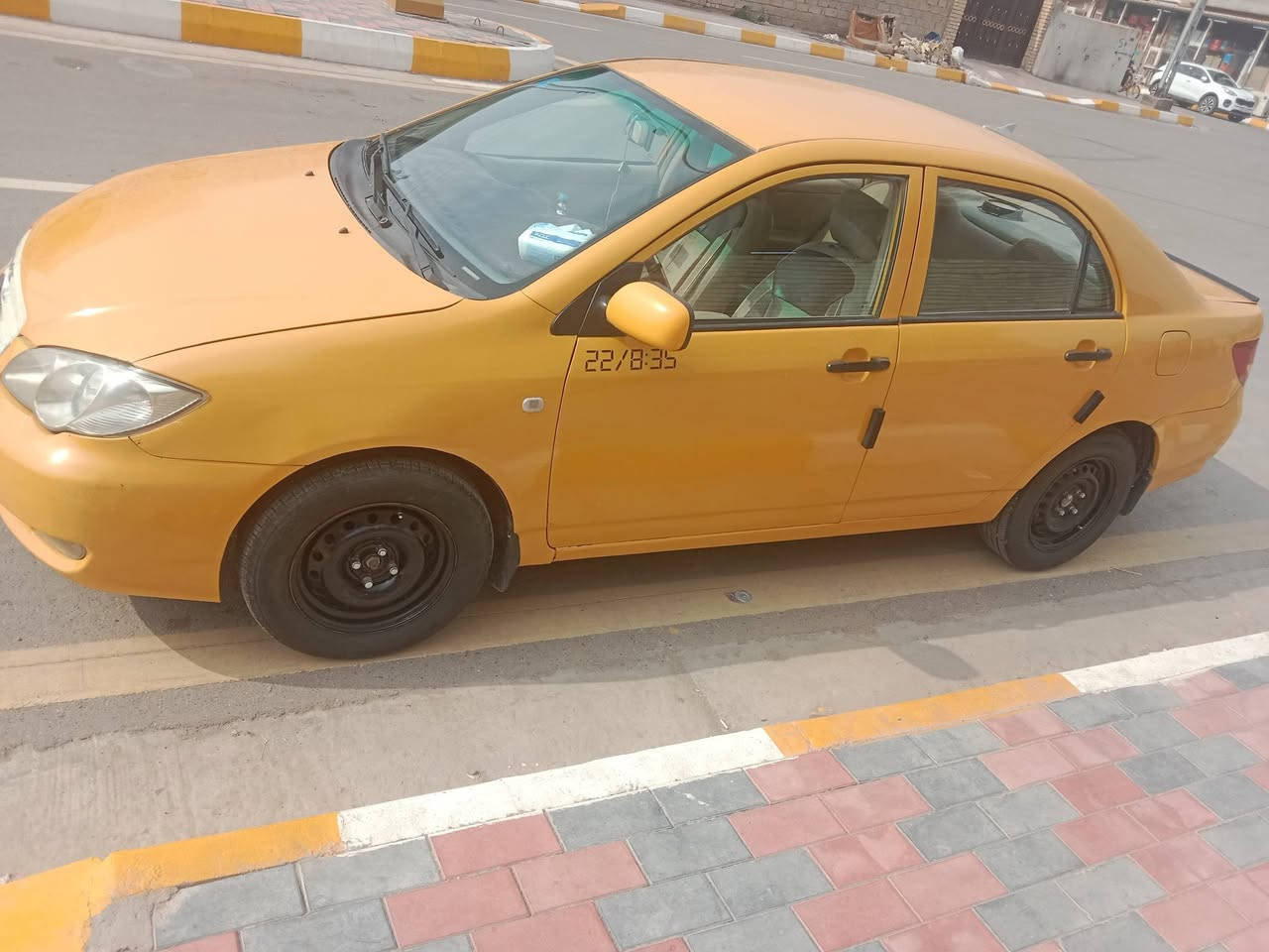 السلام عليكم ورحمه الله وبركاته
بي واي دي 2010 بغداد نكليزي   تحويل ثاني يوم مصفرة هيئة وغرامات مكينه وكير لانسر ياباني كير عادي  السيارة خير من الله والمكينه لا تنقيص ولا تبخير وشرط الفحص
مكاني فلوجه
السعر ٤٨
 للاستفسار الاتصال على الرقم 
***********
***********
