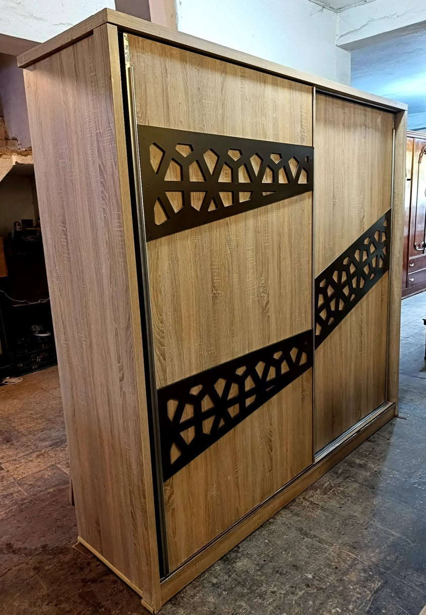 السلام عليكم  نقدم  لكم من (معرض الياقوت للاثاث)  غرف  تركي  استعمال  قليل شرط نظافه 100/90 
5 قطع.   اسعار مناسبه.  السعر  خاص او اتصال على رقم  مع نقل وشد. مجاني داخل الموصل اهلا وسهلا بكم  🌹🥰
***********
يوجد وتساب
-
-
