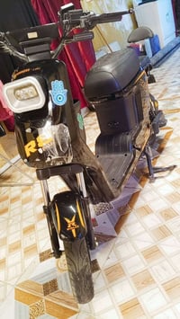 R8 • نضيفه • بلوتوث