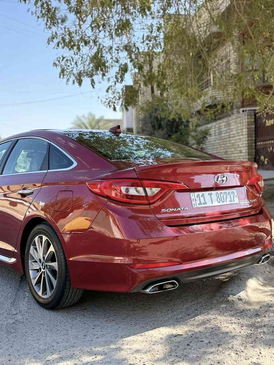 اللهم صلى على محمد وال محمد
سوناتا 2016 سبورت فول مواصفات أمريكي 
حادثهه فقط دعاميه اماميه يعني كلين ماشيه 86 
السعر 142 وبي مجال ***********
