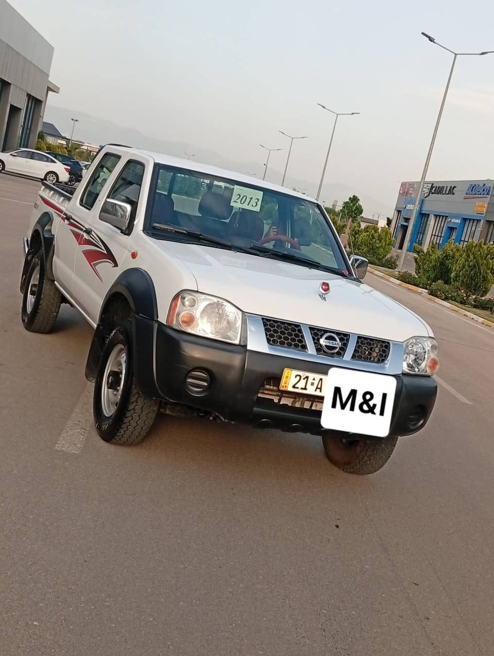بەناوی خوای گەورە 
نیسان پیکاب مۆدێل 2013 یابانی عەسڵی نمونە لەجوانی سەیارەکە 4تایەی لۆکی لەژێرە سەناوی تا 2030 نوێیە سەیارەکە لەسفرەوە یەک دەستە 180 هەزار ڕۆشتوە گێرومەکینەی نەکراوەتەوە بەشەرت سەیارەکە دەبڵ ئەکسل و ناوو سورو 4کارەباو تەبریدو پاوەرە هەمو شتێکی بەشەرت بەناوی خۆمانەوەیە سەیارەکە بێ بۆیاغە نمونەیە لەجوانی 
نرخی :185 گەڵاو مەجال
***********
*********** السليمانية, العراق
