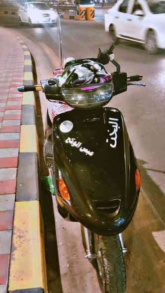 سلام عليكم شباب دراجه للبيع اليريدهة يدك عليه *********** هاذه رقمي مو شراي لجزعني رجأن
اربعميه وخمسين أو بيهة مجالل👍🏾🌹
