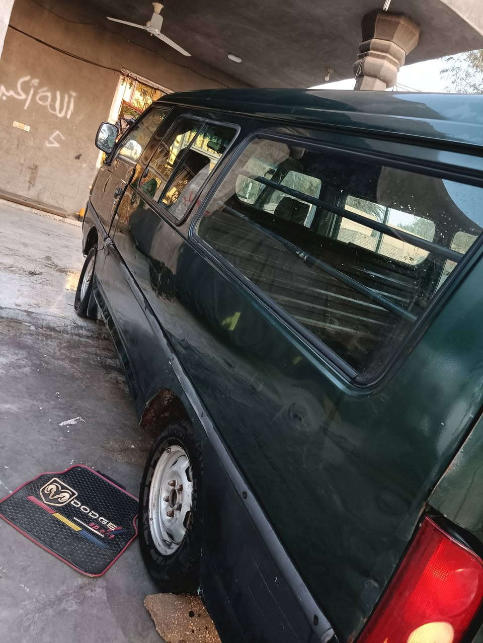 سلام عليكم هوانداي 1998 فأن حمل  كاز 
 رقم بغداد انكليزي دولي سنويه 2030  هزه بعد ماساقطه تحويل ثاني يوم 
 سياره خير من الله كير ومحرك كاز ستاركس بلادي 
كشر بلادي ماكو صبغ بس ضربه باب سلايت ستوته 
كهربائيات كلها شغاله اشاير لايت بك سطاب لايت 
رقم بغداد نكليزي تحويل ثاني يوم حمل سياره خير من كاز بلادي ماتصرف. بدون تنقيص 
حداديه جديده محرك نضيف  ..شواصي نظيفات جدد
السعر... 33...وبيها مجال للطيبين... 
مكاني بابل مشروع المسيب   ***********
