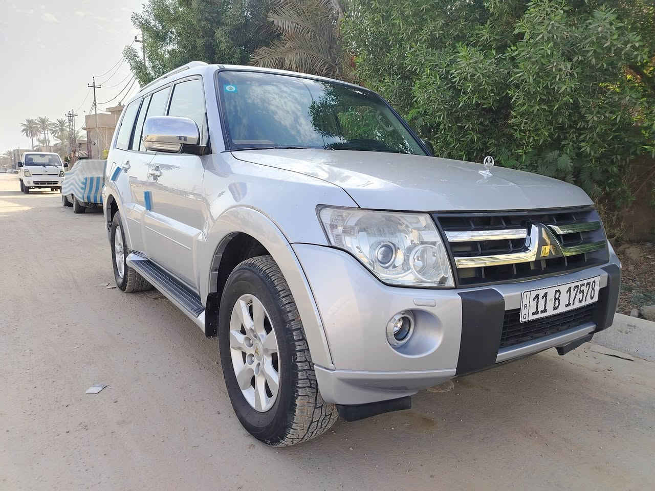 السلام عليكم للبيع باجيرو حبتور معروفه مواصفات الحبتور موديل  2008  رقم بغداد دولي بسمي بيه جاملغ وبنيد السعر 118 وبيه مجال الاتصال *********** مكان السياره حله شارع 60
