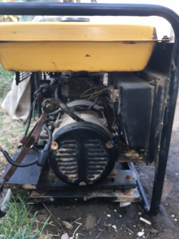 السلام عليكم مولده لبيع كامه نكره سلف مولده جديده ملف دبدوب شركة بيت الوادي مامتواجد على الفيس مكاني سماوه 
***********
