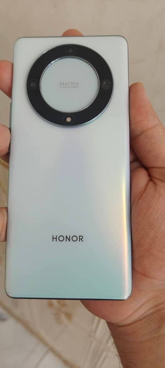 📱 هونر X9a
الشاشة AMOLED 120Hz
ذاكرة 8GB RAM
سعة (256GB)
بطارية 5100mAh
يدعم 5G
بصمة داخل الشاشة
الجهاز بحالة جيدة وخالي من المشاكل بدون ملحقات
💰 السعر: ( ٢٣٥ ) 📍 الموقع: النجف كوفة
*********** ايضا بي واتساب
