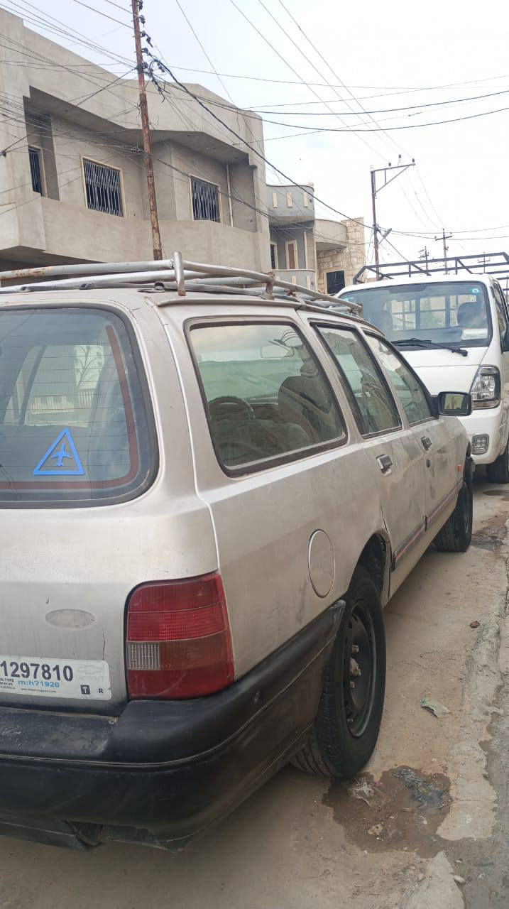 فورد موديل  ٩٢ للبيع كير محرك شرط كاربون موجود بدون ضرر سياره نضيفه وايرمنيه كلها شغالة شرط التحويل السعر ٢٠
***********
***********
