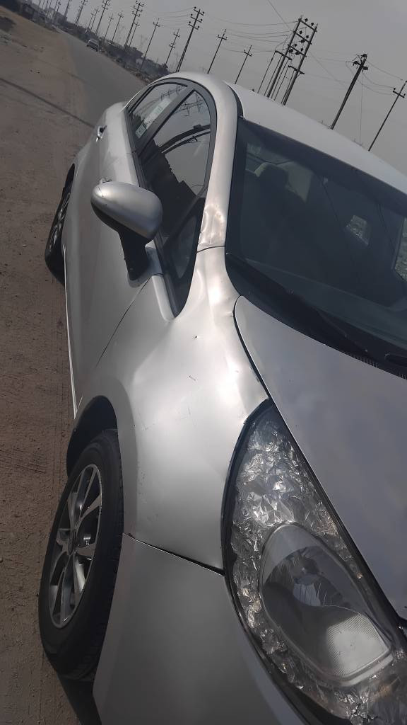 كيا ريو موديل 2015كير مكينه 1600حداده تايرات كهربائيات  دواخل كلها جاهزه وارد خليجي مكفوله من الضربه بيها فقط جاملق الامامي صبغ مكان السياره حي الرساله البصره السعر 72وبيها مجال قليل ***********,,***********مكلف بلنشر البصرة, العراق
