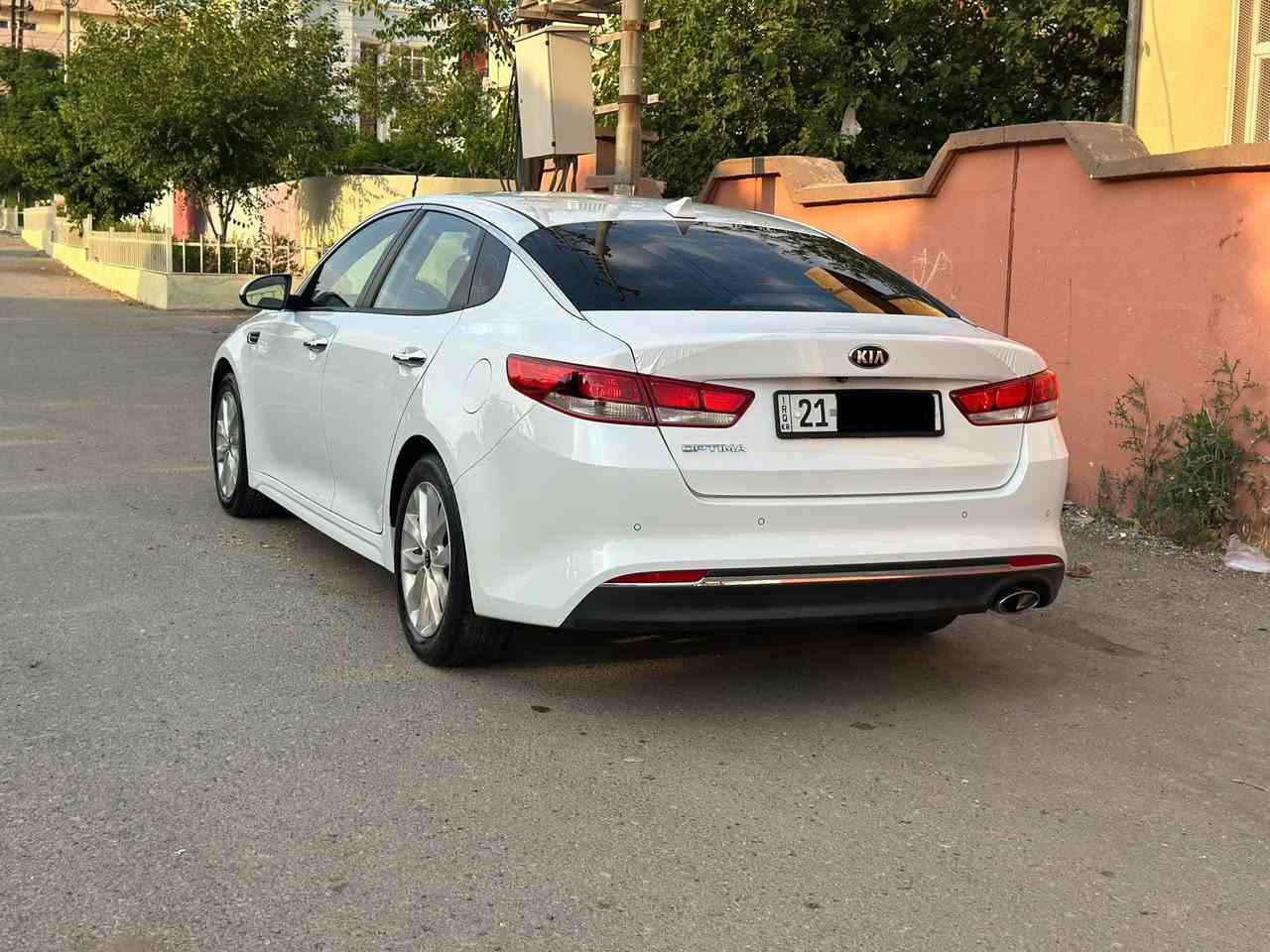 كيا k5 اوبتيما 2018 اخت زيرو كفالة
سيارة كفالة عامة بدون صبخ بدون ضربة بدون تبديل و ماشي ٨٤ الف 
رقم سليمانية و سنوي جديد
مكانها سليمانية 

( يدة نيكل - تحكمات ستيرن - شاشة كبيرو كاميرا - حاسات- تخم تواير جديد - مرايات رادار- نقطة عمياء - هواي مواصفات) 
سيارة ٤ سلندر فول اقتصادي 

***********
