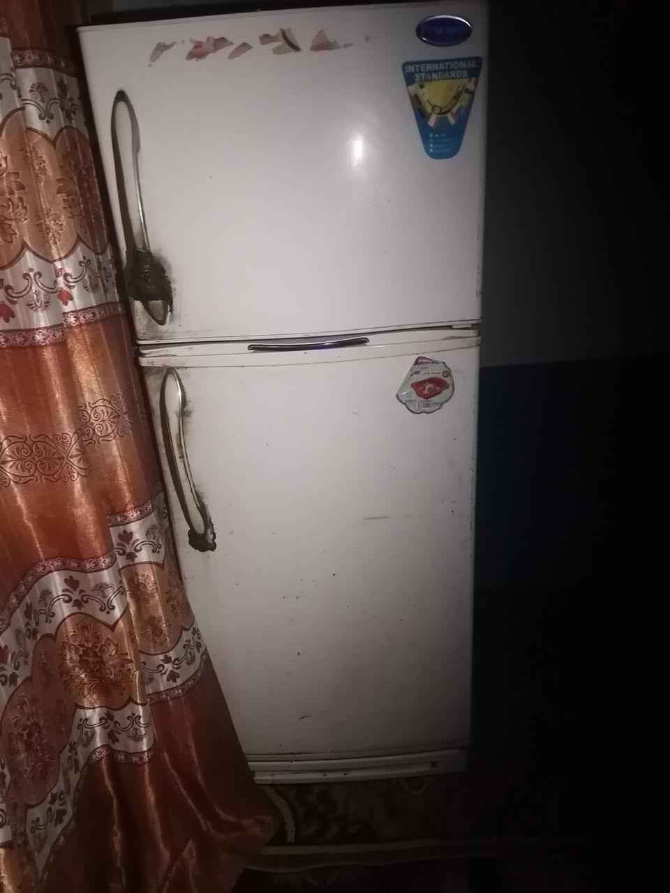 عندي ثلاجه للبيع حجم كبير عايزه فقط غاز قبل اسبوع خلصت غاز


**إذا كنت صاحب هذا الإعلان وتريد حذفه لأي سبب، رجاءا أرسل رسالة إلى الدعم الفني**