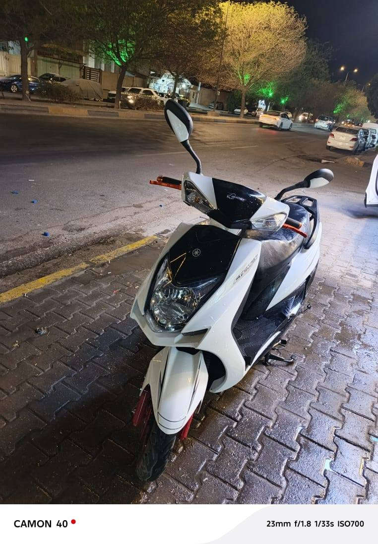 سكنس موديل 2025 شهر العاشر  

 مصار هواي من طلعتها من المعرض وعندي وصل بتاريخ خروجها من  المعرض.   ماخذها واحد وربع. اريدها  ب 850 وبيها مجال قليل    متوازي على بيعتها. 

 ***********
