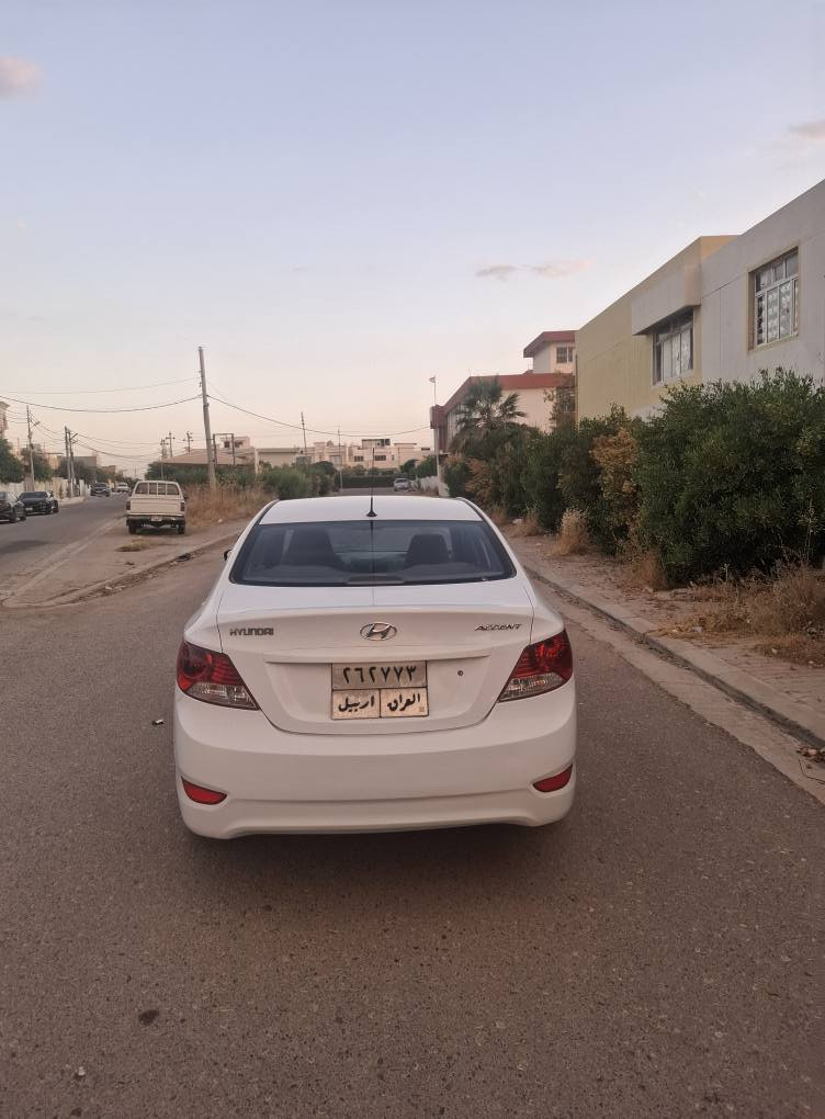 هوندا اكسينت ٢٠١٢
كوردي عربي
كير عادي مكينة ١٦ دوش تبريت شغال تاخم تايرات جديد تاخم صدر كل مزبوت بيها ٤٥٠ الف غرامة نزل من سعر تحويل غرامات ضربة كل شرط مكاني اربيل سيارة جاهز بدون مصرف ١قطحة بدون دواخل سعر ٧٨$ قفل💣  رقم *********** كركوك, العراق
