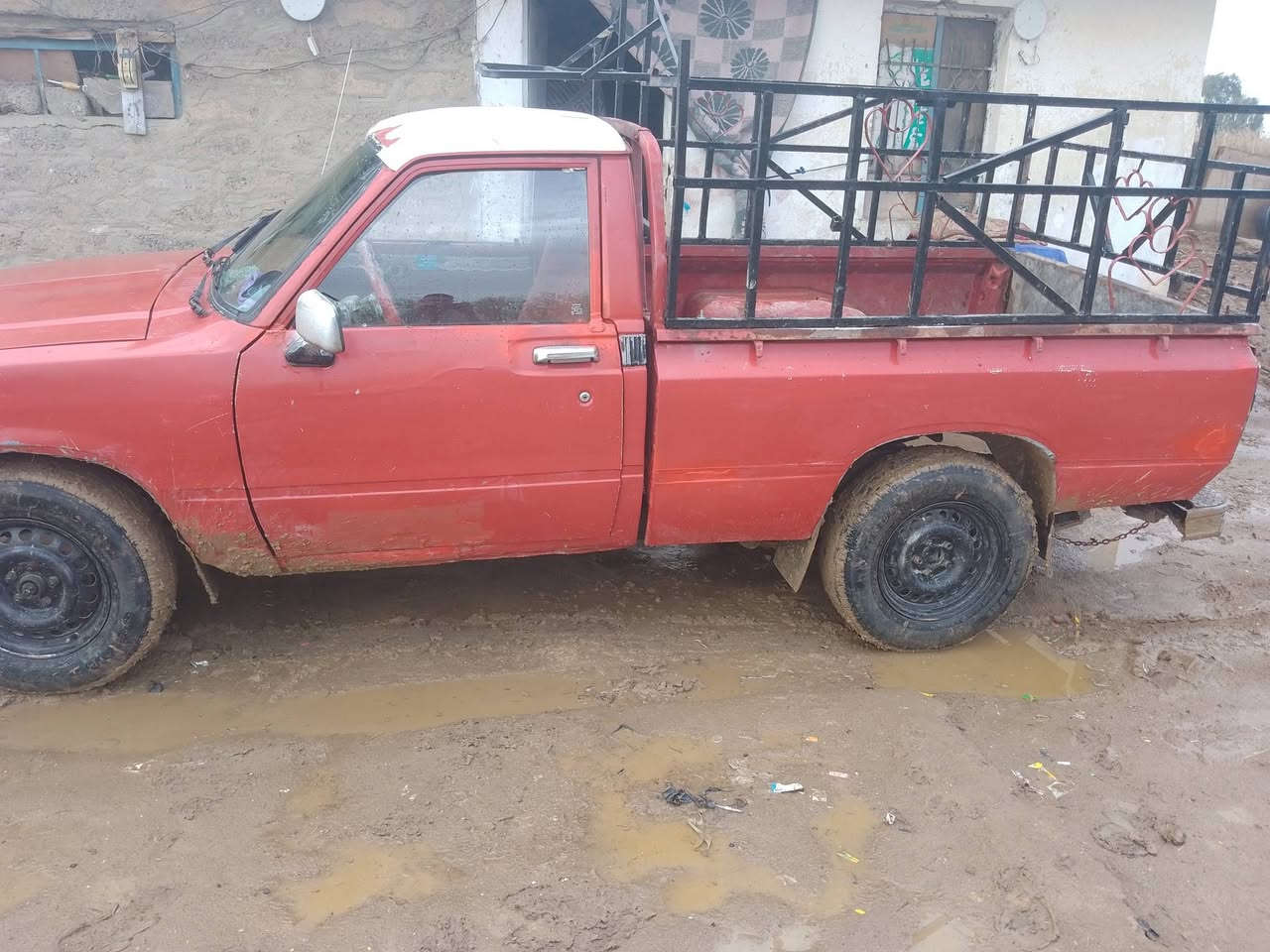 سلام عليكم بيكم 82 البيع كير اكسل شرط المحرك بي بدايت تنقيص الرجاالموشراي الايتصل *********** السعر17
