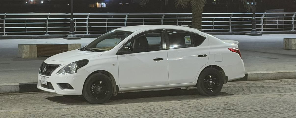 السيارة نظيفة جدًا ومستخدمة
استخدام شخصي، اقتصادية في البنزين ومناسبة للاستخدام
اليومي. موديل ٢١
الممشى ممتاز، والمكينة والقير
بحالة ممتازة، بدون أعطال ولله
الحمد.
التكييف شغال بكفاءة، والهيكل
نظيف، والسيارة مريحة وسلسة في القيادة.
الصيانة منتظمة، وجاهزة
السعر ١٢٠ وبي مجال 
***********
