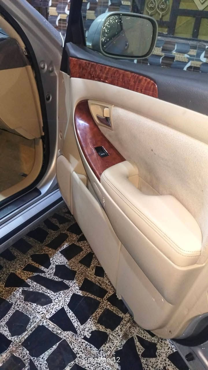 شاهينه أدوات دخول جديد لون بحري كصه جنطه بصمه سوده داخل عسلي جلد سياره جديده طك  كارتون استيرن كهربائي شاشه كامره خلفيه حساسات دكمتين شاصي 82 تبريد كهربائته شغاله حداديه جديده شاصي S امرايت شفط مري تخم تاير جديد سياره ماشيه 11 ألف مكان السيارة ميسان السعر 37 وبيها مجال قليل
رقم الموبايل ***********
