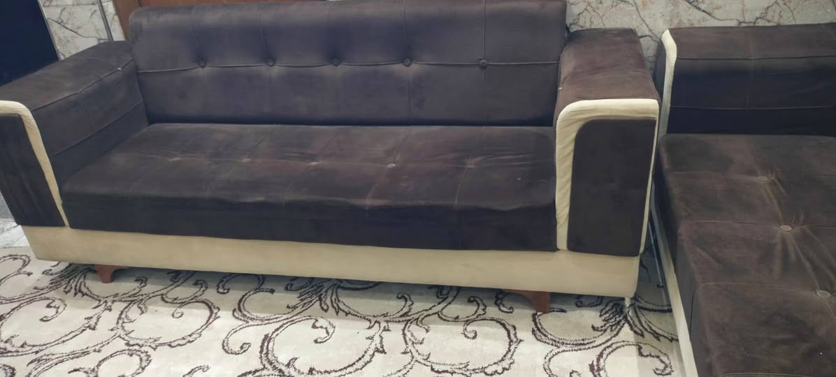 للبيع 
تخم قنفات حطاطه عشر مقاعد السعر٣٧٥ بي مجال العنوان فلوجه حي الشهداء قرب عماره جنابي


**إذا كنت صاحب هذا الإعلان وتريد حذفه لأي سبب، رجاءا أرسل رسالة إلى الدعم الفني**